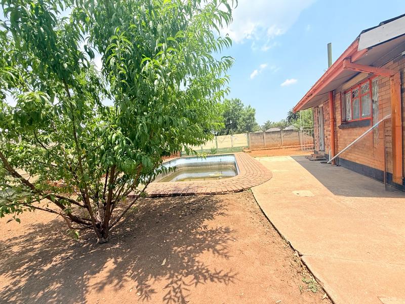 4 Bedroom Property for Sale in Vanderbijlpark CE 2 Gauteng