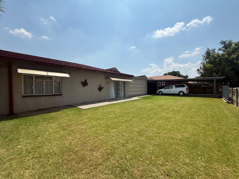 3 Bedroom Property for Sale in Vanderbijlpark CW 3 Gauteng