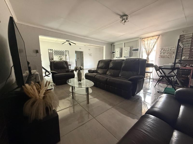 3 Bedroom Property for Sale in Vanderbijlpark CW 3 Gauteng