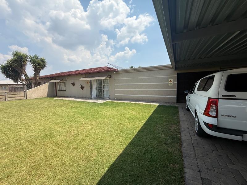 3 Bedroom Property for Sale in Vanderbijlpark CW 3 Gauteng