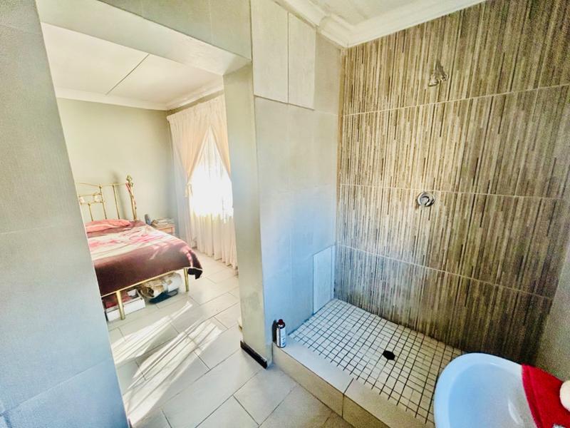 3 Bedroom Property for Sale in Vanderbijlpark SW 1 Gauteng