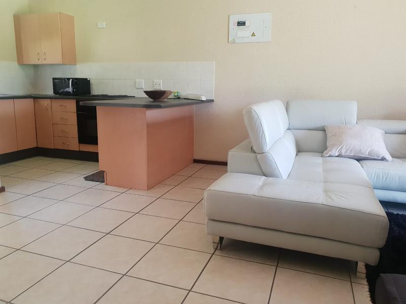 1 Bedroom Property for Sale in Willowbrook Gauteng