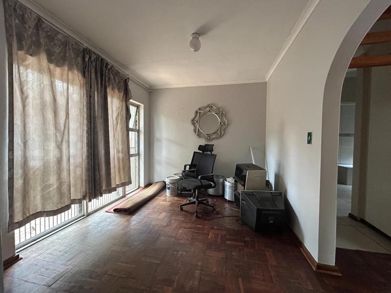 To Let 3 Bedroom Property for Rent in Rooihuiskraal Gauteng