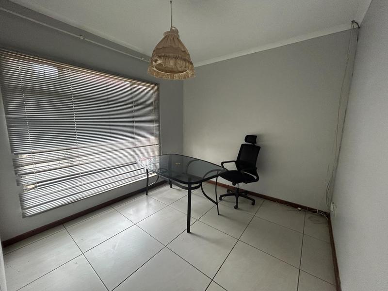 To Let 3 Bedroom Property for Rent in Rooihuiskraal Gauteng