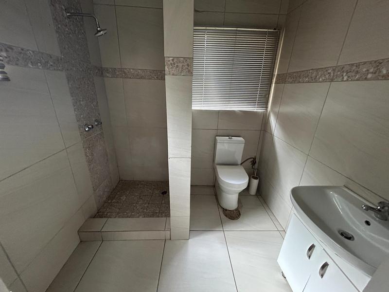 To Let 3 Bedroom Property for Rent in Rooihuiskraal Gauteng