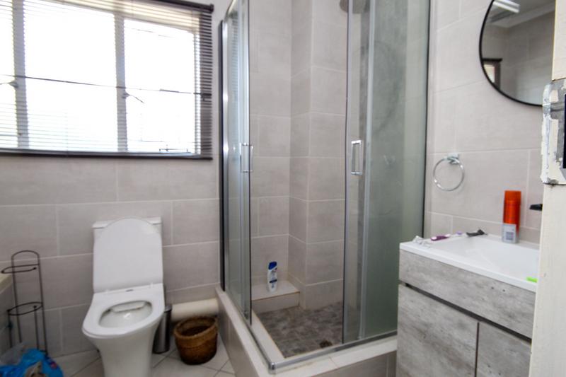 2 Bedroom Property for Sale in Hennopspark Gauteng