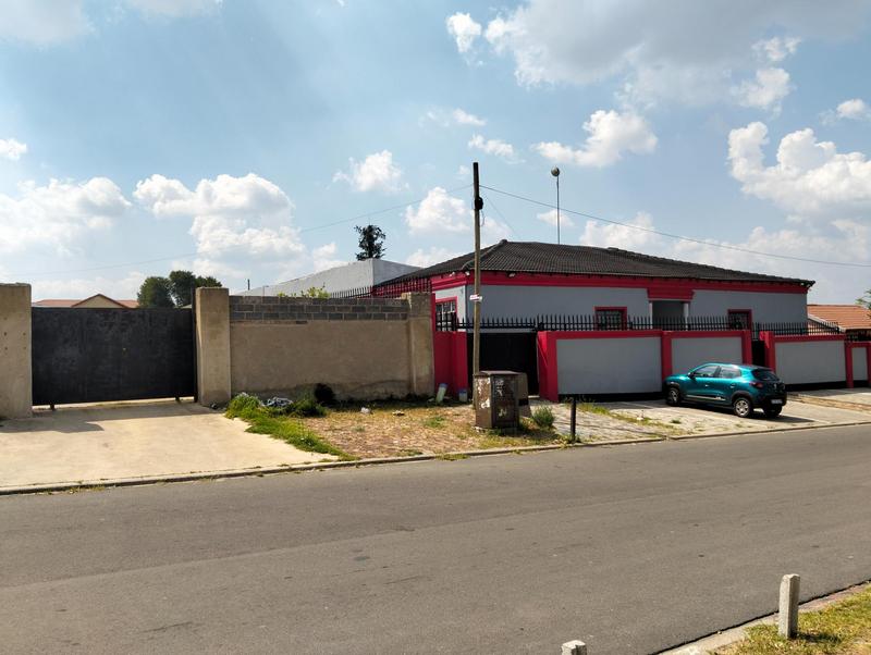 3 Bedroom Property for Sale in Norkem Park Gauteng