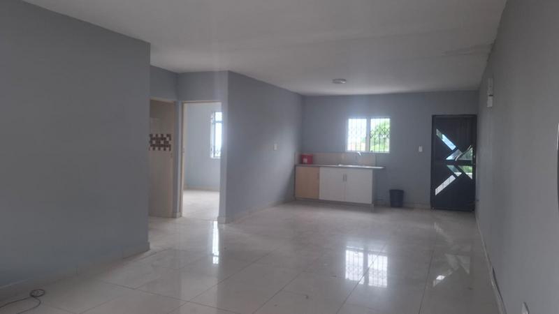 To Let 2 Bedroom Property for Rent in Silverglen KwaZulu-Natal