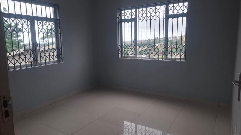 To Let 2 Bedroom Property for Rent in Silverglen KwaZulu-Natal