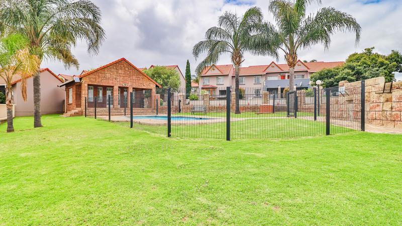 2 Bedroom Property for Sale in Eden Glen Gauteng
