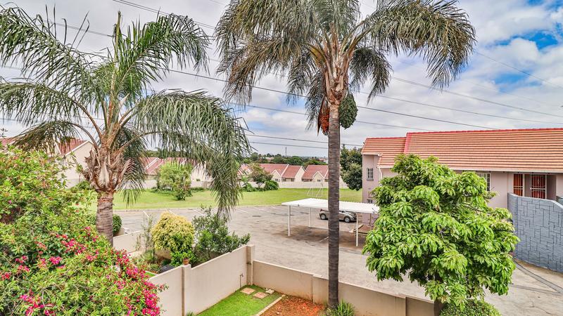 2 Bedroom Property for Sale in Eden Glen Gauteng