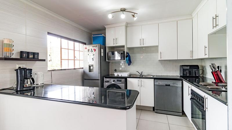 2 Bedroom Property for Sale in Eden Glen Gauteng