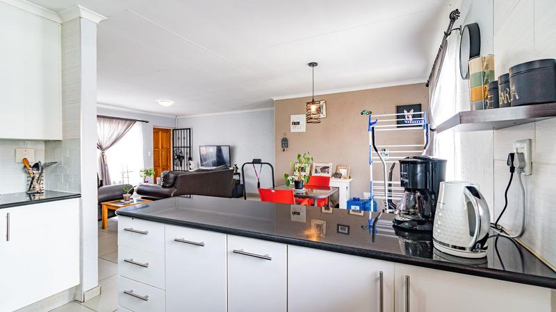 2 Bedroom Property for Sale in Eden Glen Gauteng