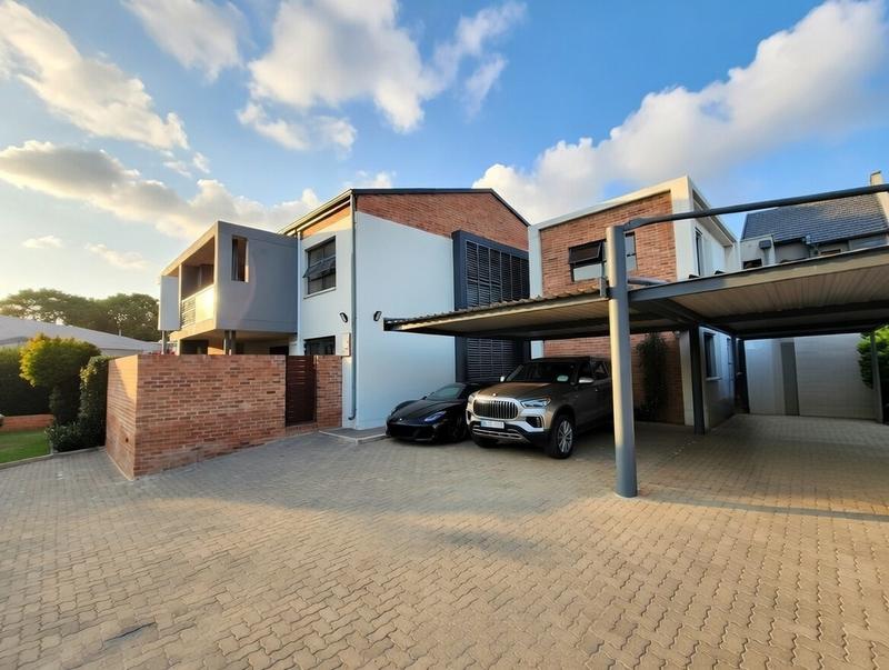2 Bedroom Property for Sale in Menlyn Gauteng