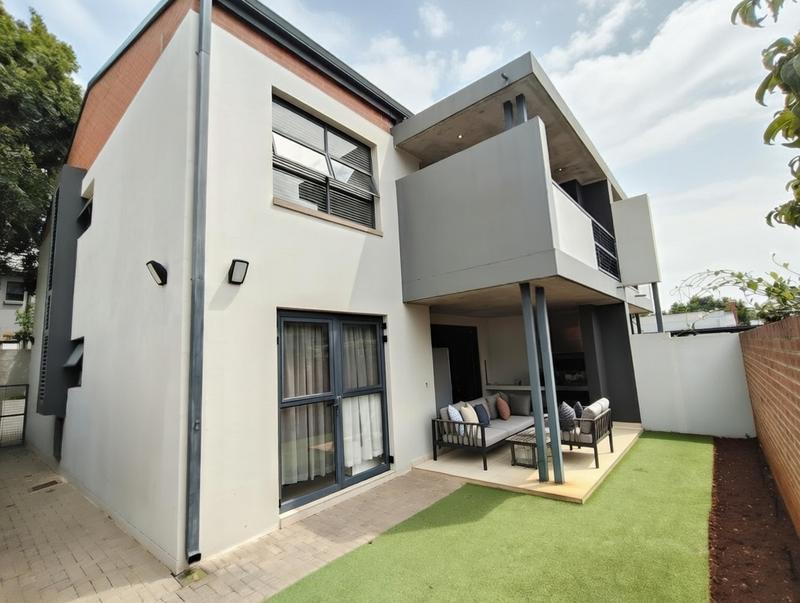 2 Bedroom Property for Sale in Menlyn Gauteng