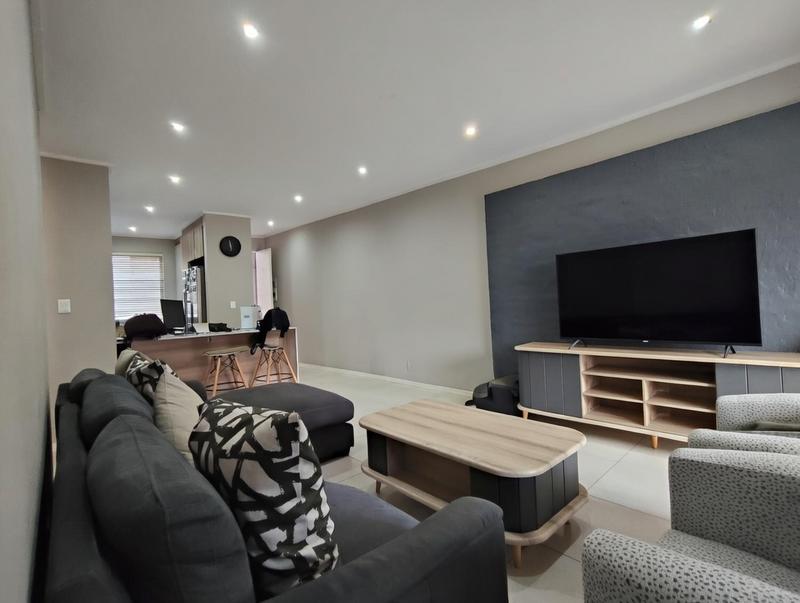 2 Bedroom Property for Sale in Menlyn Gauteng