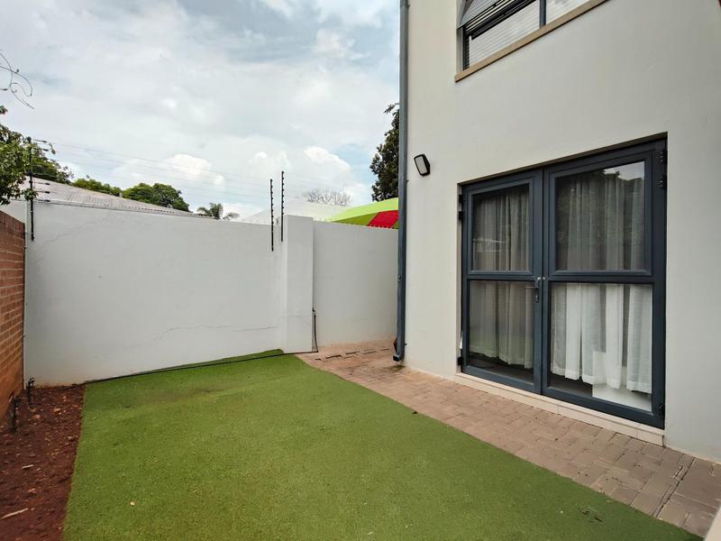 2 Bedroom Property for Sale in Menlyn Gauteng
