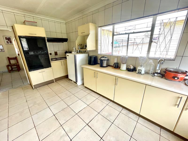 4 Bedroom Property for Sale in Quellerie Park Gauteng
