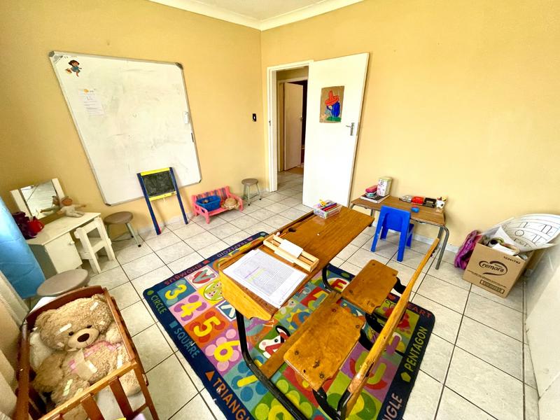 4 Bedroom Property for Sale in Quellerie Park Gauteng