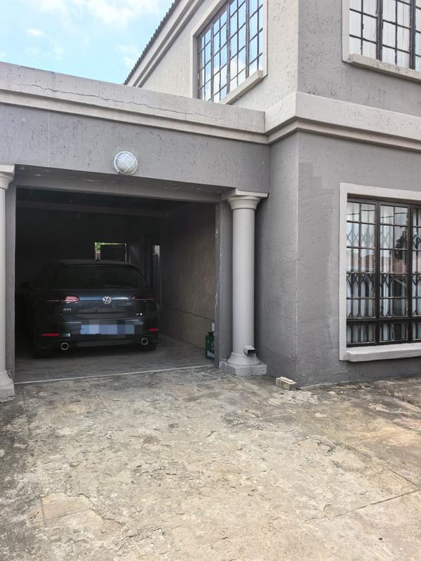 4 Bedroom Property for Sale in Ebony Park Gauteng