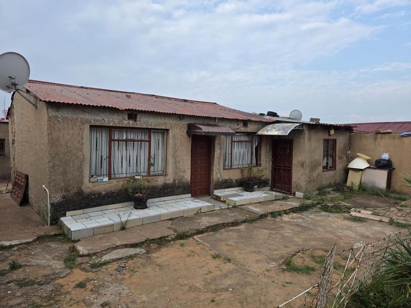8 Bedroom Property for Sale in Tembisa Gauteng