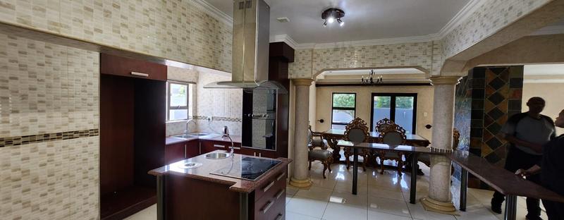 5 Bedroom Property for Sale in Helderwyk Gauteng