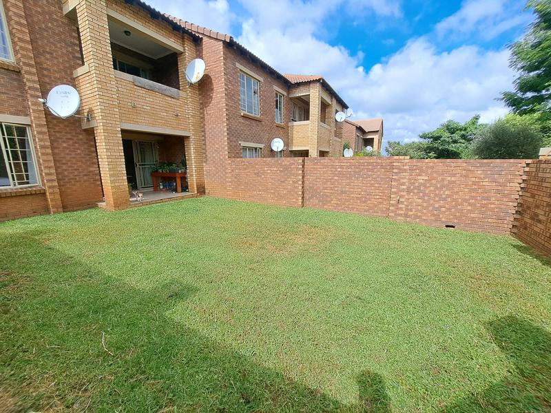 2 Bedroom Property for Sale in Mooikloof Ridge Gauteng