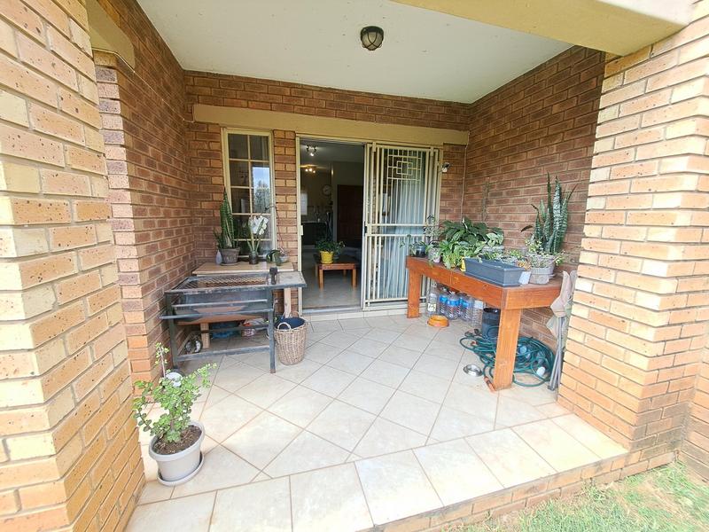 2 Bedroom Property for Sale in Mooikloof Ridge Gauteng