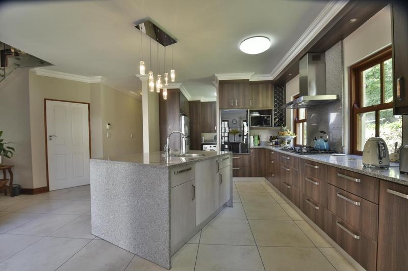 5 Bedroom Property for Sale in Boskruin Gauteng