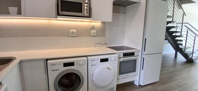 To Let 2 Bedroom Property for Rent in Menlyn Gauteng