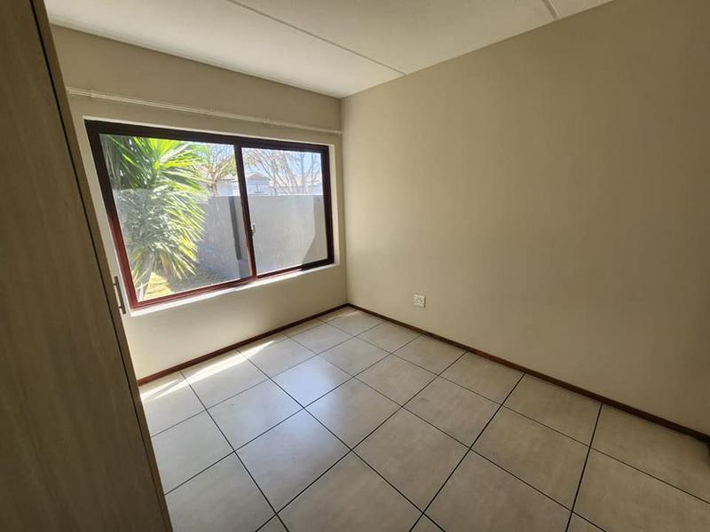 To Let 2 Bedroom Property for Rent in Honeydew Gauteng
