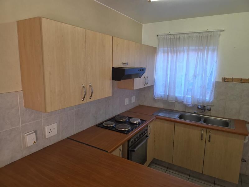 2 Bedroom Property for Sale in Annlin Gauteng
