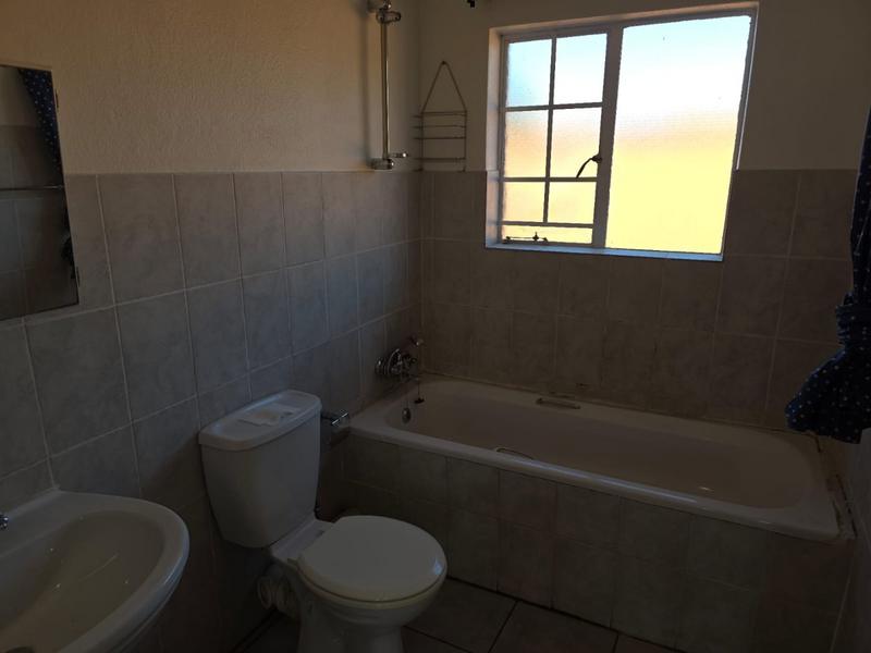 2 Bedroom Property for Sale in Annlin Gauteng
