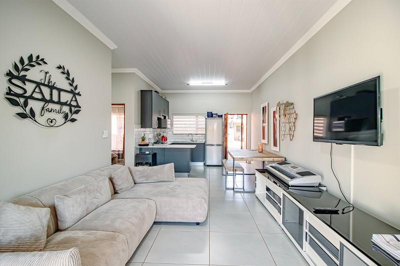 2 Bedroom Property for Sale in Annlin Gauteng