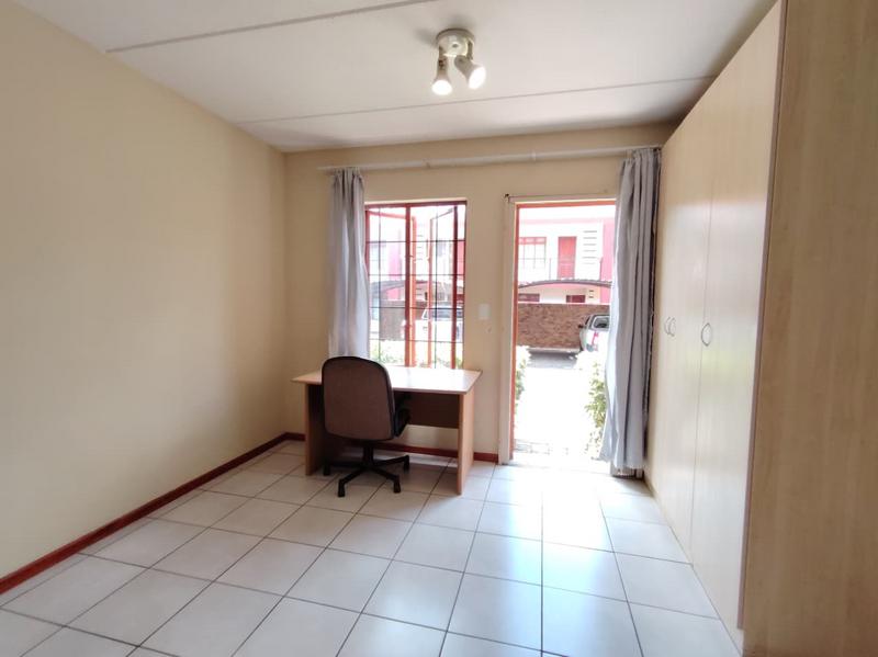 1 Bedroom Property for Sale in Montana Gauteng