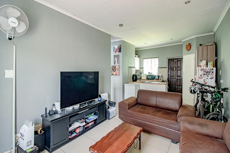 2 Bedroom Property for Sale in Montana Park Gauteng