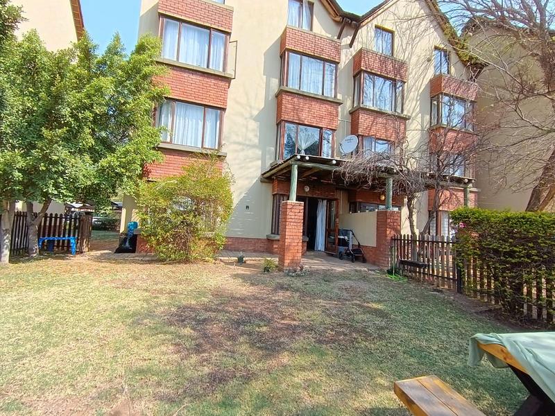 2 Bedroom Property for Sale in Montana Tuine Gauteng