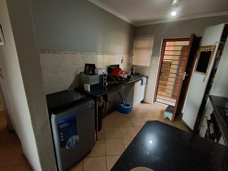 2 Bedroom Property for Sale in Montana Tuine Gauteng