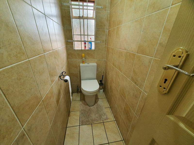 3 Bedroom Property for Sale in Sinoville Gauteng