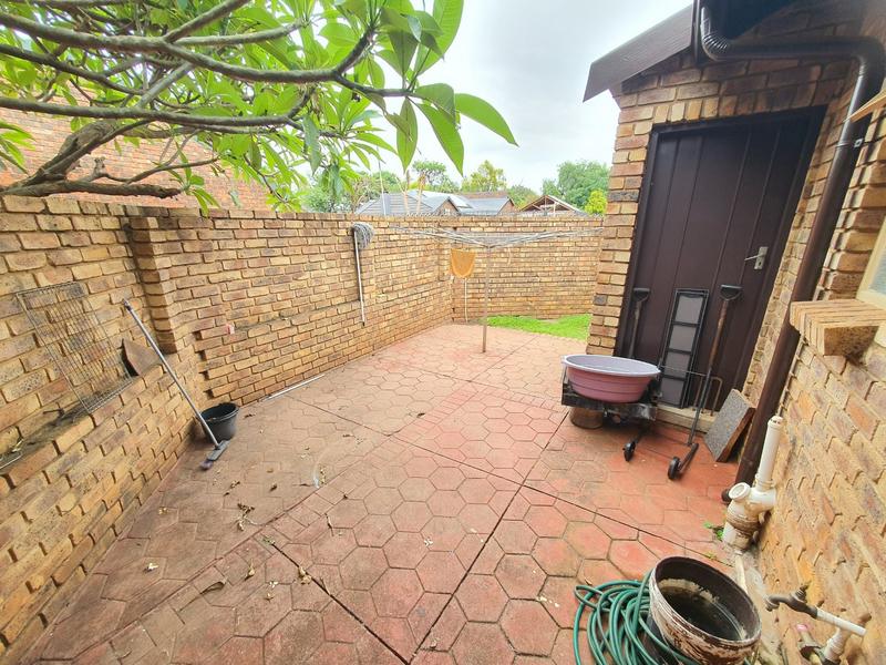 3 Bedroom Property for Sale in Sinoville Gauteng