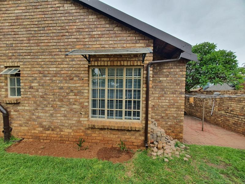 3 Bedroom Property for Sale in Sinoville Gauteng