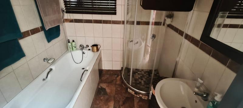 3 Bedroom Property for Sale in Pretoria Gardens Gauteng