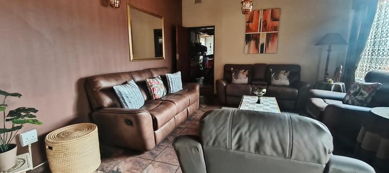 3 Bedroom Property for Sale in Pretoria Gardens Gauteng