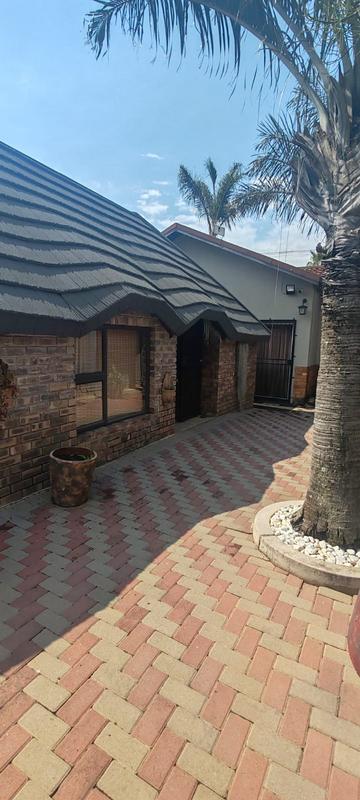 3 Bedroom Property for Sale in Pretoria Gardens Gauteng