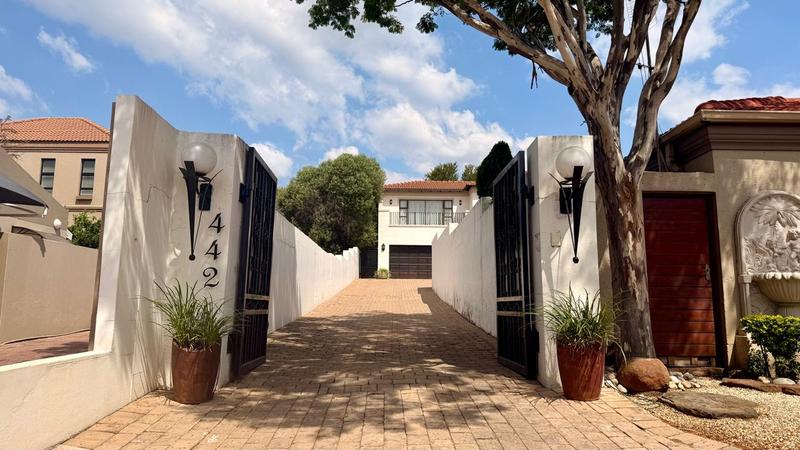 To Let 4 Bedroom Property for Rent in Maroeladal Gauteng