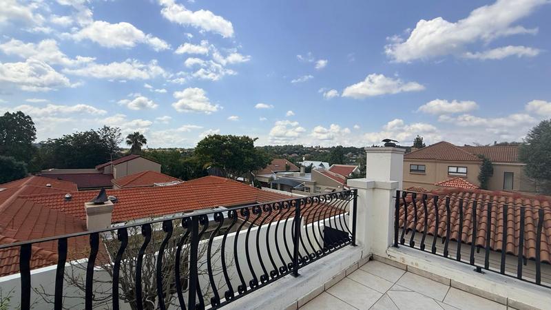 To Let 4 Bedroom Property for Rent in Maroeladal Gauteng