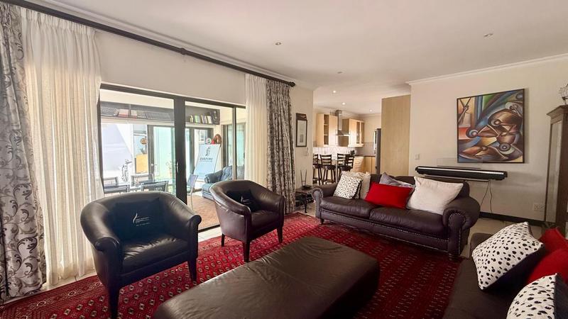 To Let 4 Bedroom Property for Rent in Maroeladal Gauteng