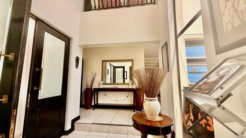 To Let 4 Bedroom Property for Rent in Maroeladal Gauteng