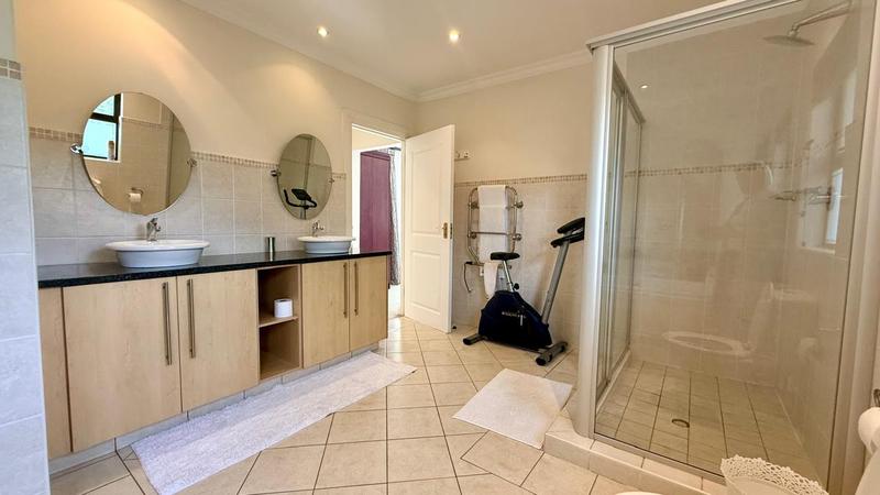 To Let 4 Bedroom Property for Rent in Maroeladal Gauteng