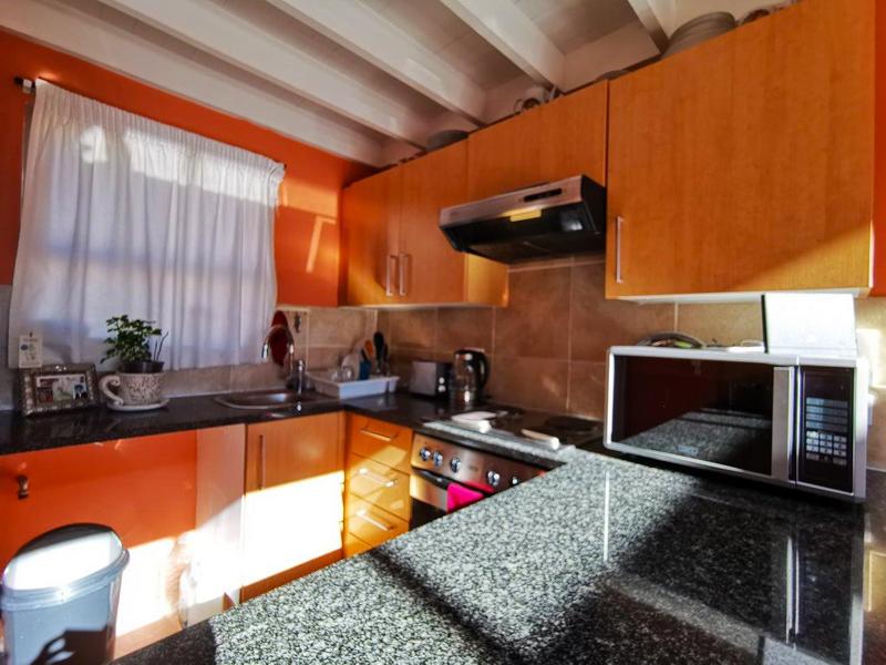 To Let 1 Bedroom Property for Rent in Sunninghill Gauteng